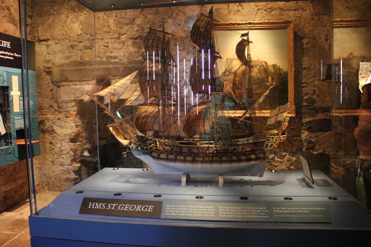 Edimbourg 157